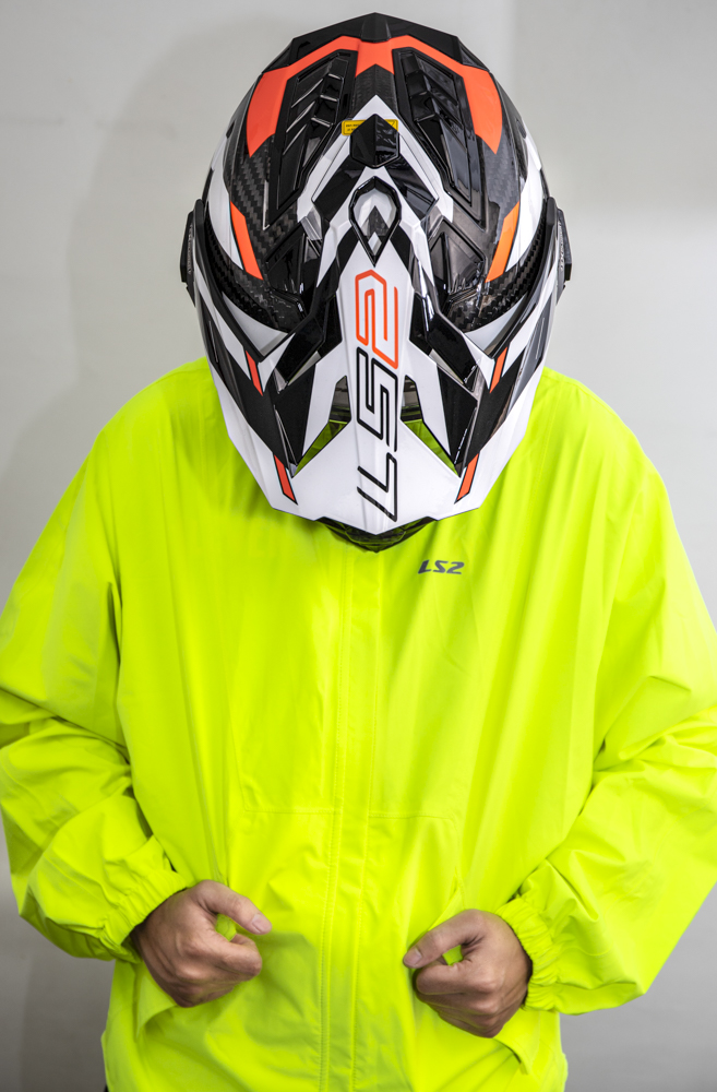 Mũ Bảo Hiểm Cào Cào LS2 MX701 Explorer Carbon