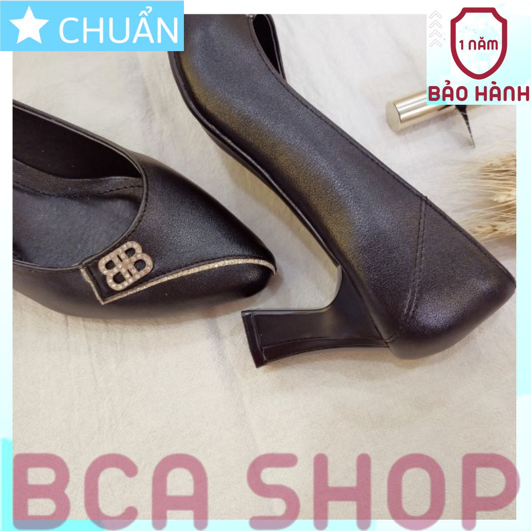 Giày cao gót nữ 5p RO375 ROSATA tại BCASHOP mũi tròn nhẹ nhấn 1 đường hạt lấp lánh - màu đen