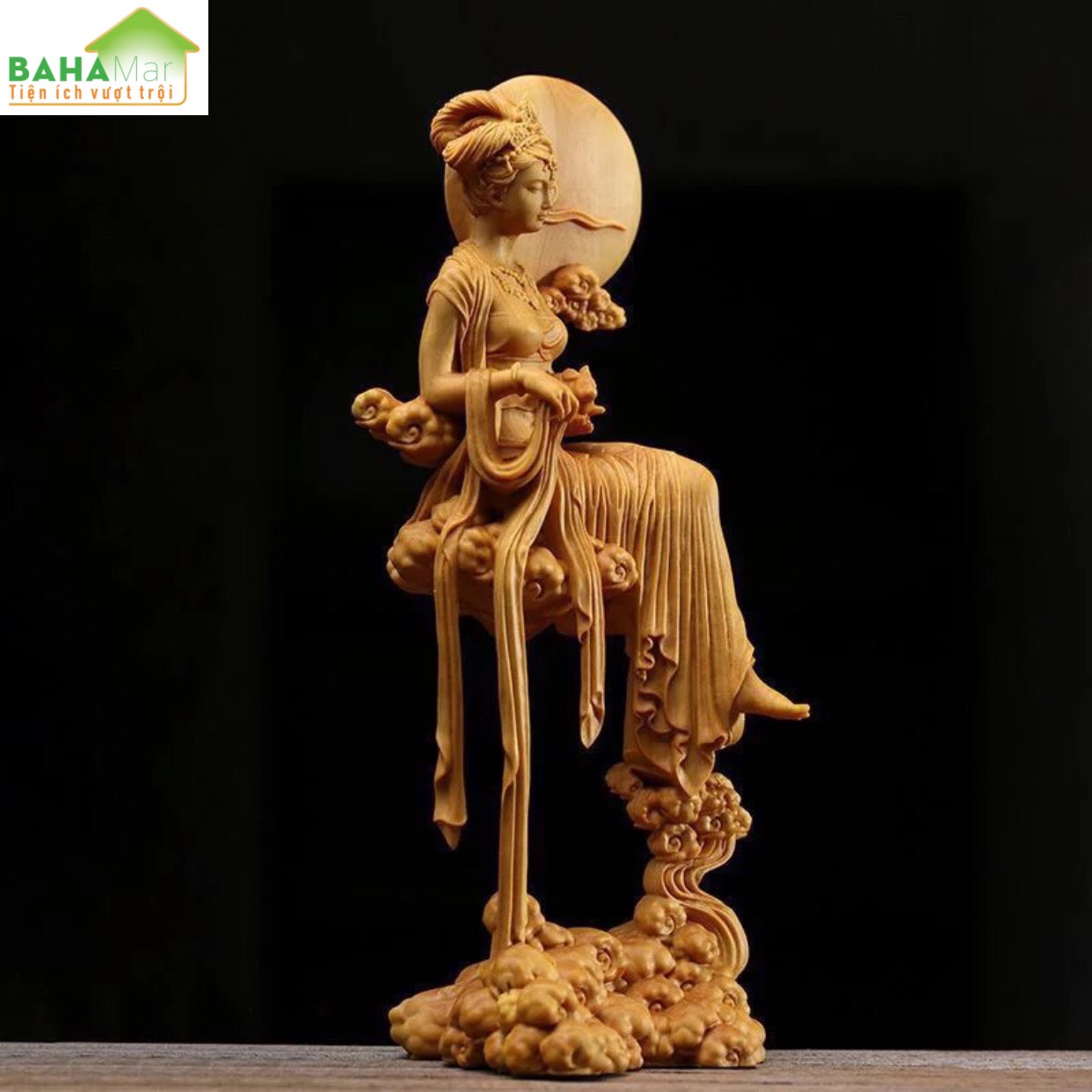 TƯỢNG ĐIÊU KHẮC GỖ - TIÊN HẰNG NGA VÀ THỎ NGỌC TRONG CỔ TÍCH "BAHAMAR" Chất liệu gỗ chắc chắn, chất lượng cao và bảo vệ môi trường, tay nghề tinh tế và chất lượng cao.