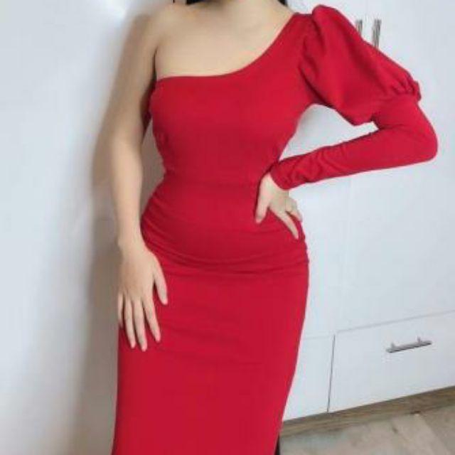 Đầm lệch vai tay rút sexy