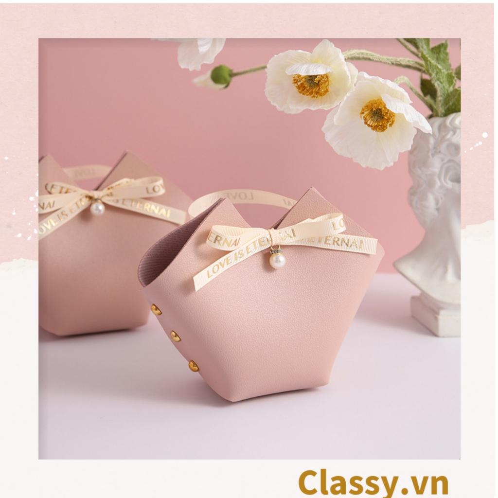 Túi đựng quà tặng hình tứ giác da PU, gắn Ruy băng Classy và đinh tán đựng son môi, nước hoa, kẹo cực sang