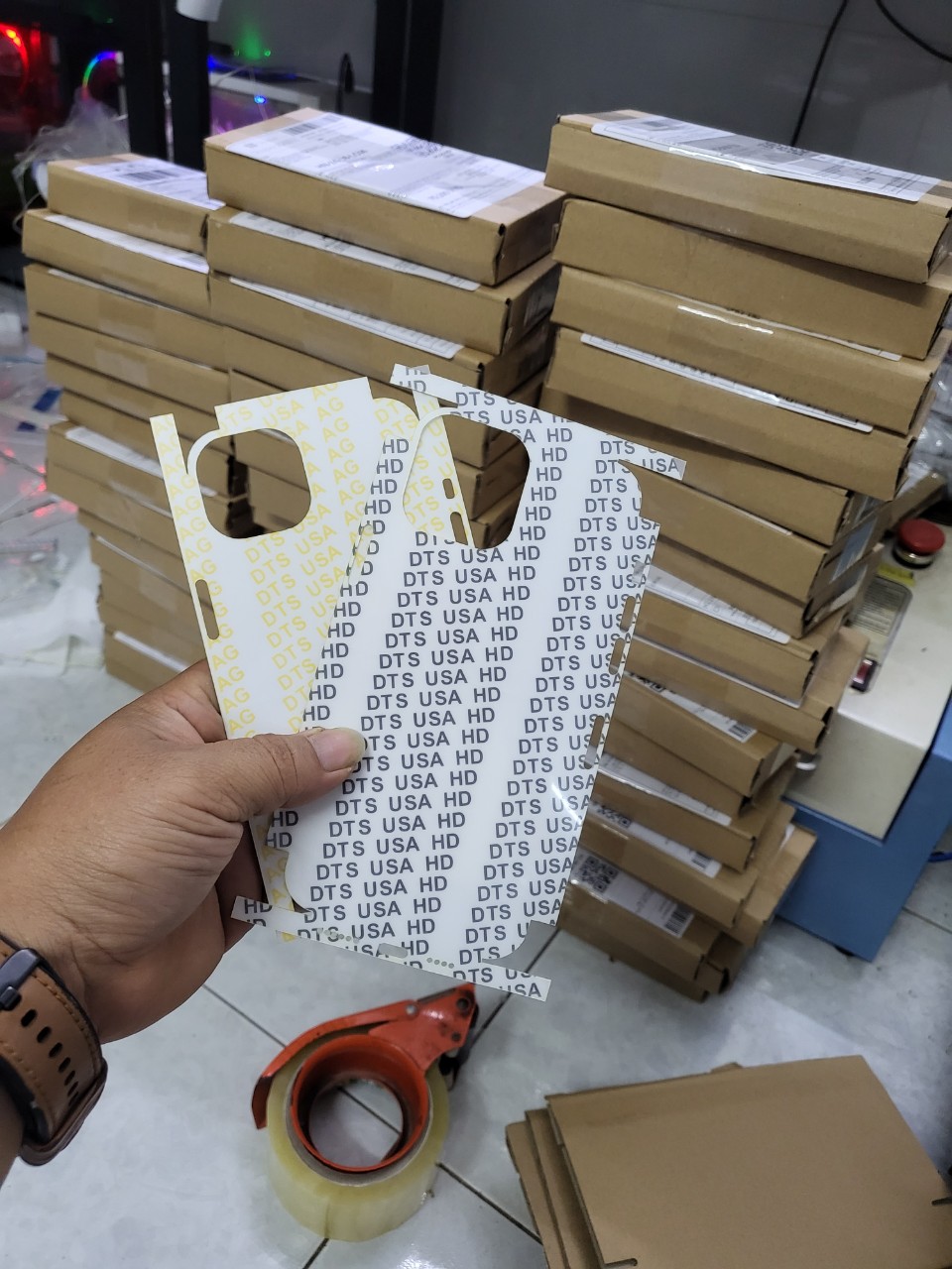 Miếng Dán dẻo PPF lưng full viền dành cho iphone 11 đến 14 pro max miếng dán dán chuẩn từng chi tiết