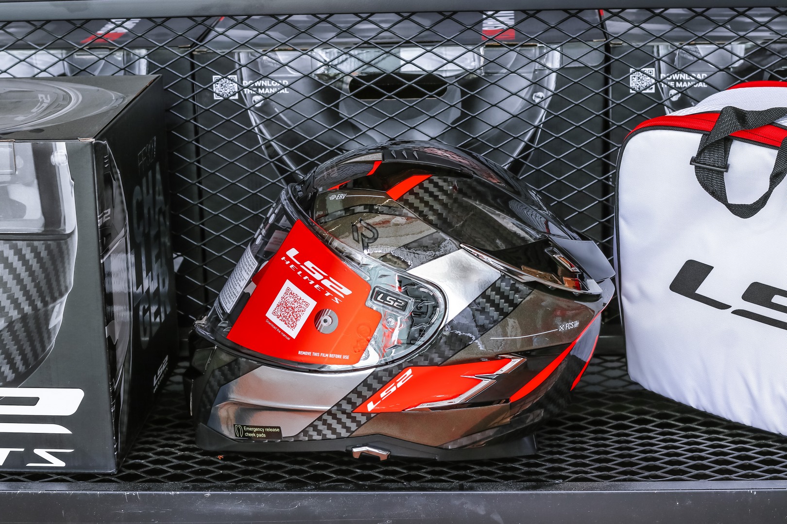 MŨ BẢO HIỂM FULLFACE 2 KÍNH LS2 FF327 CHALLENGER CARBON - GARA20