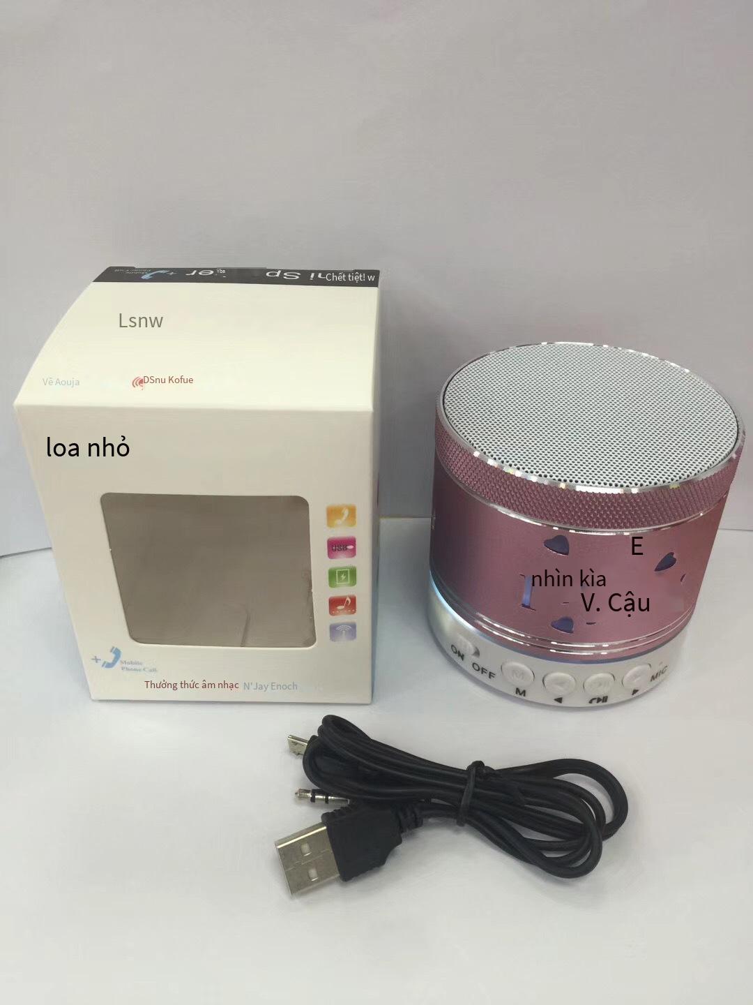Phong cách mới nhất M10U loa siêu trầm phát sáng loa bluetooth không dây loa bluetooth di động ngoài trời loa thẻ không dây