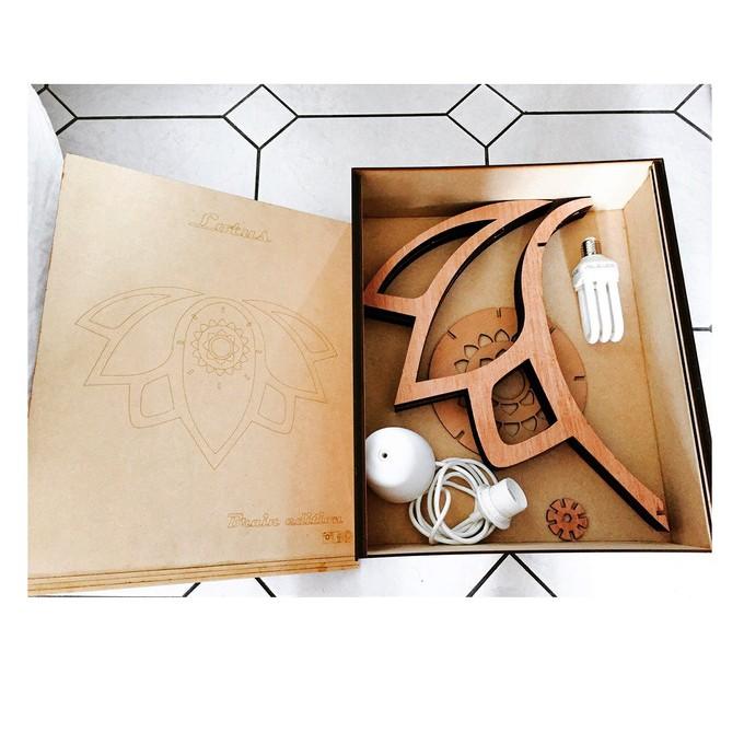 Đèn Trang Trí Thả Trần Hoa Sen - Đường Kính 44cm - Chất Liệu Gỗ Plywood -