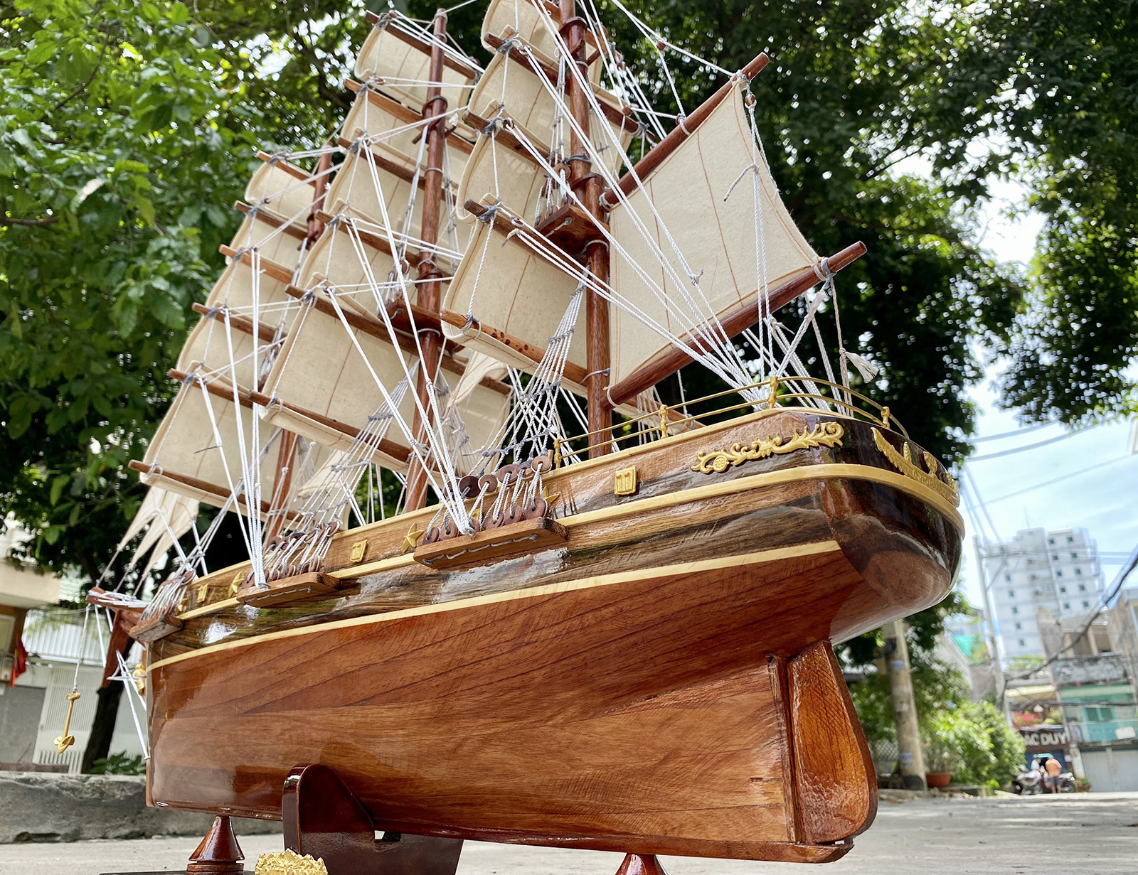 Mô hình thuyền gỗ phong thủy Cutty Sark dài 97cm, thuyền buồm trang trí gỗ tự nhiên, quà tặng khách hàng đối tác