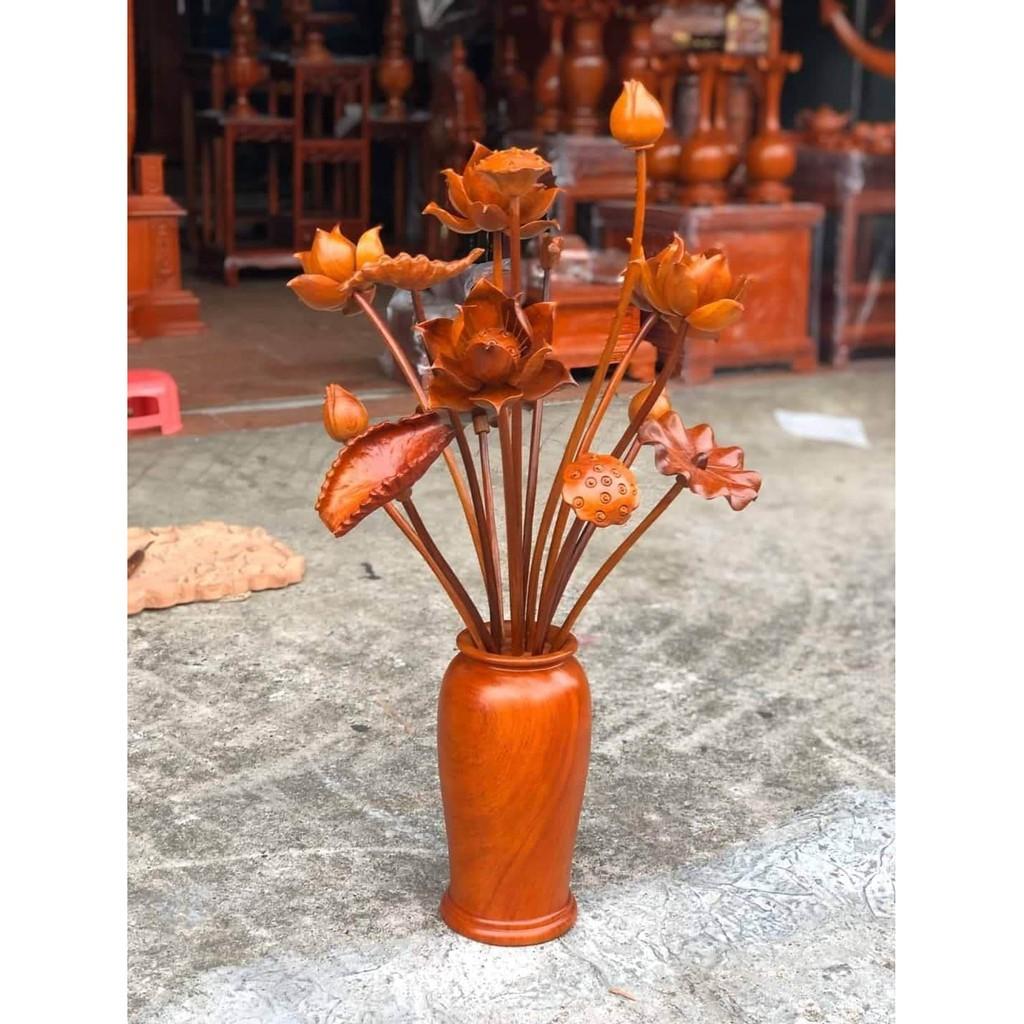 Tên Sản phẩm: Bình hoa sen gỗ hương