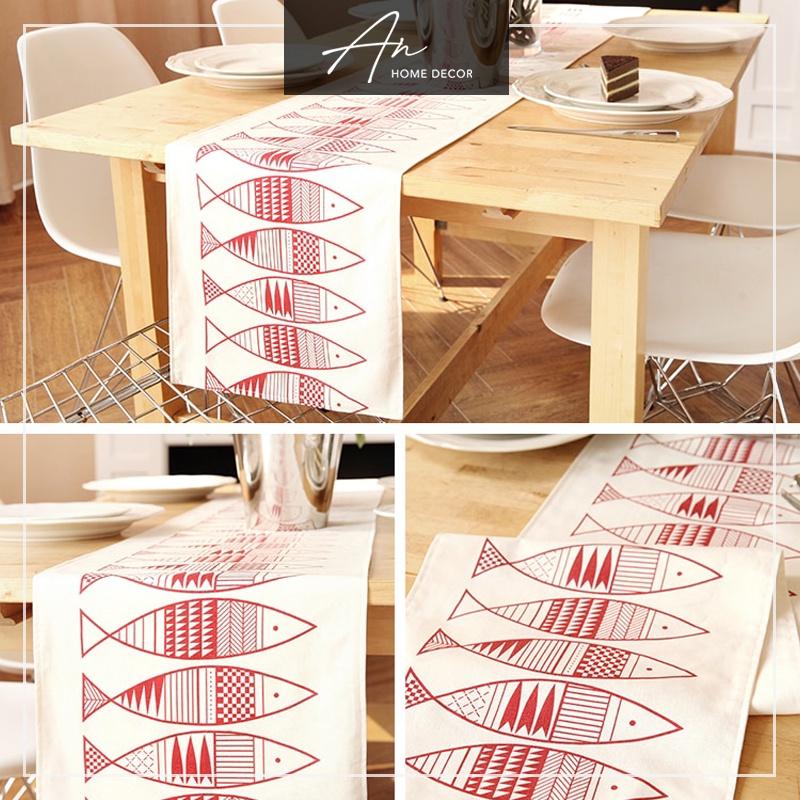 Tấm trải bàn Table runner con cá