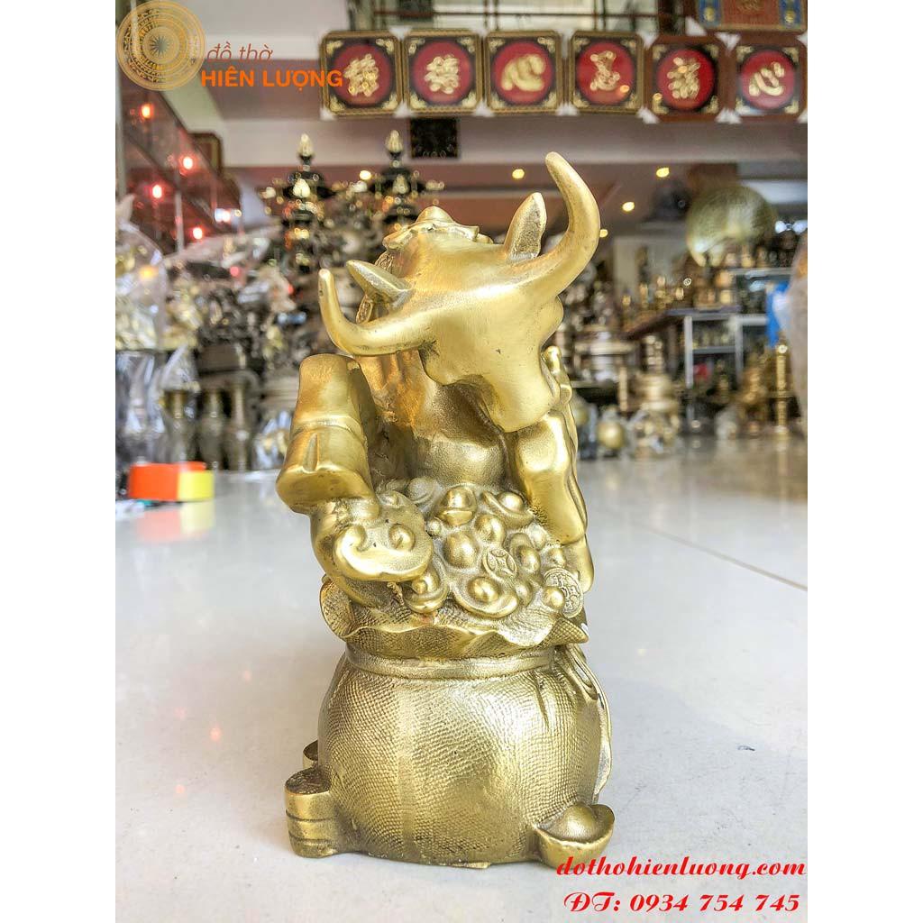 Tượng Trâu Húc Đứng Bao Tiền – Tượng Trâu Phong Thủy