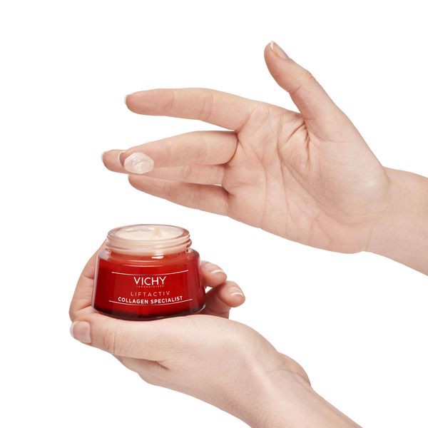 Kem Dưỡng VICHY Collagen Liftactiv Collagen Specialist Ngăn Lão Hóa, Sáng Da  + Tặng Móc Khóa