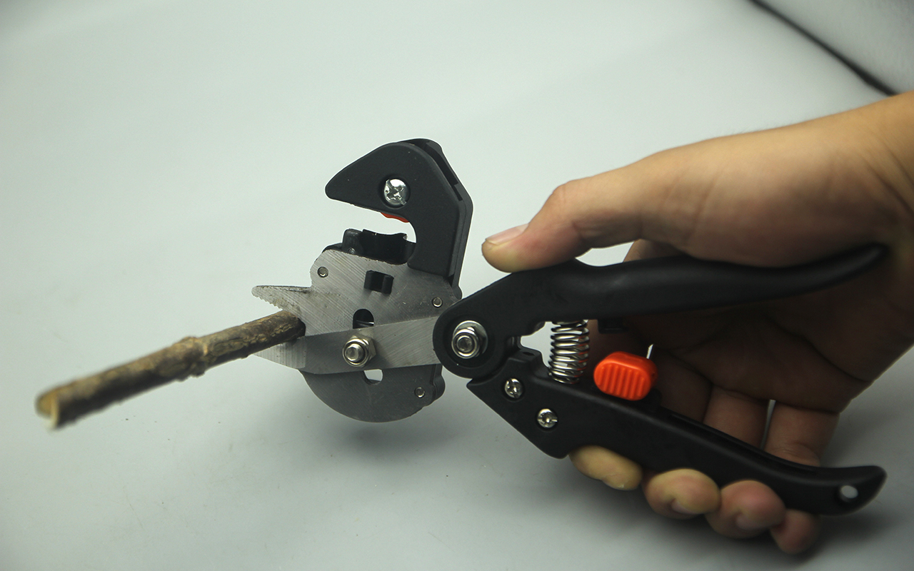 Kéo ghép cành cây Đài Loan LU-KGHC