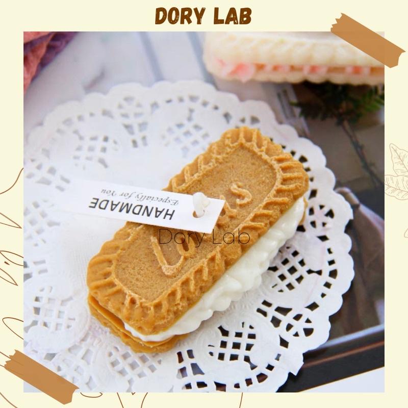 Nến Thơm Bánh Quy Kẹp Lotus 2 Lớp Handmade, Phụ Kiện Decor Chụp Ảnh - Dory Lab