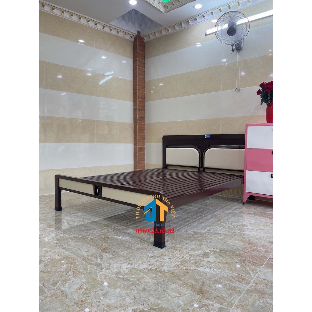 Giường sắt kiểu hộp nhiều kích thước từ 1m đến 1m8 mẫu 07 - ĐẠI THÀNH