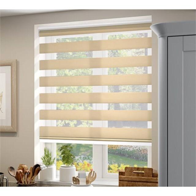 Thanh lý bộ rèm cầu vồng hàn quốc 1,1m x cao 1,46m