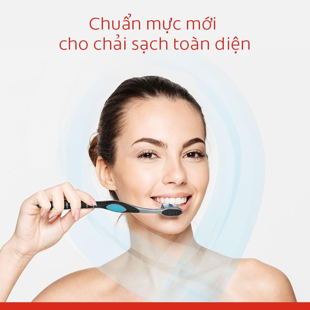 Bộ 4 bàn chải đánh răng Colgate 360 than hoạt tính kháng vi khuẩn Charcoal Spiral lông chải xoắn kép