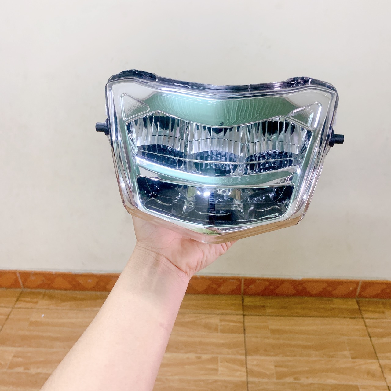 Pha đèn 2 tầng Màu BẠC lắp cho xe Wave RS, S100, Wave A 50cc ,Đèn led 2 tầng lắp xe Wave 100cc ,110cc cụm chá đèn trước Wave RSX 100 ,đèn led SURUMA siêu sáng