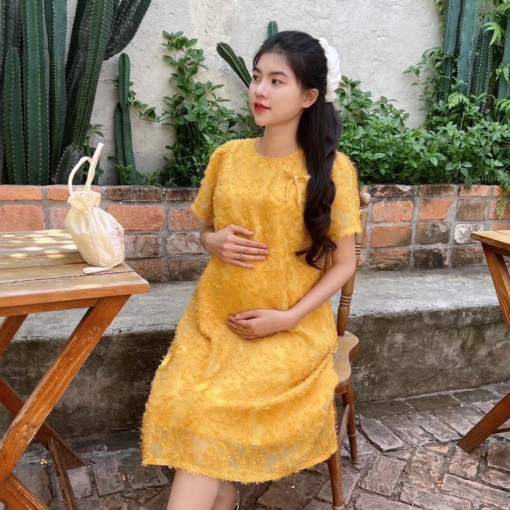 Đầm bầu tơ thêu nổi phom suông cách điệu đính nơ xinh xắn đi chơi, dự tiệc Nữ Women - Hồng