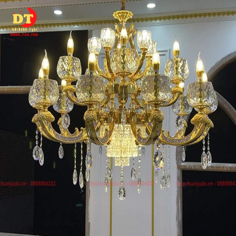 Đèn chùm nến phale DOTHANH LIGHT 15 tay cổ điển phòng khách DCN