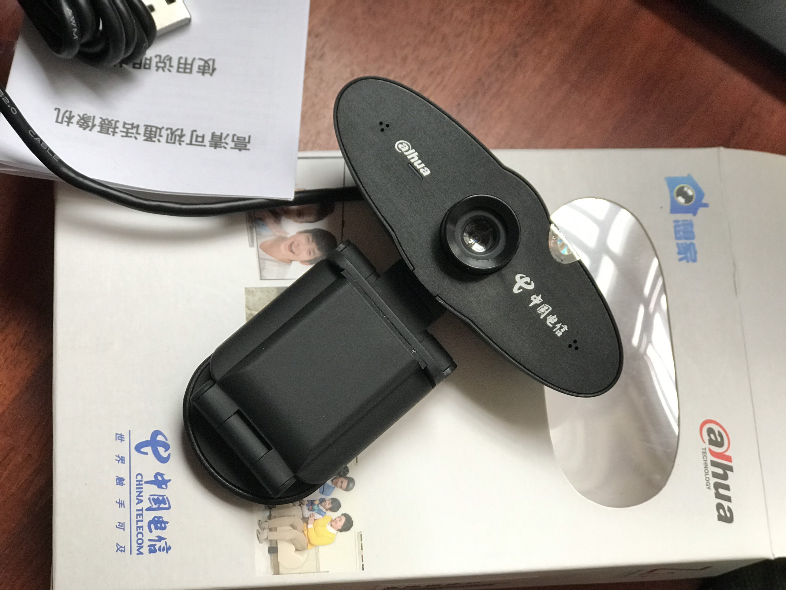 Webcam máy tính Dahua Z2+ Plus HD720 siêu nét Có Micro Hỗ trợ học trực tuyến, họp online, zoom , video call - Hàng Chính Hãng