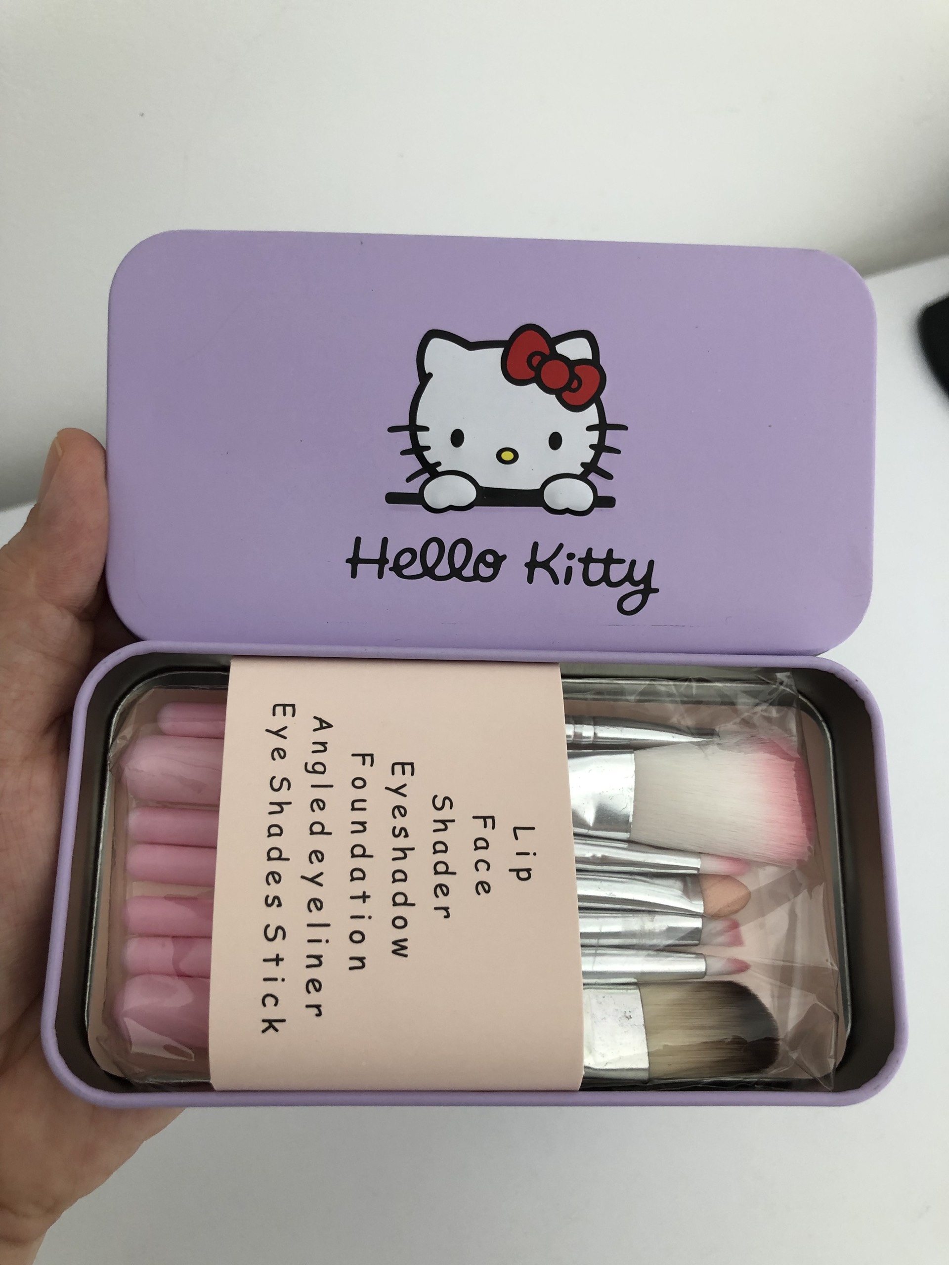 Set Cọ Trang Điểm 7 Cây kèm hộp màu hồng Hello Kitty Mini Brush Kit tặng gương trang điểm mini dễ thương tiện dụng (Hình thật thực tế sp)