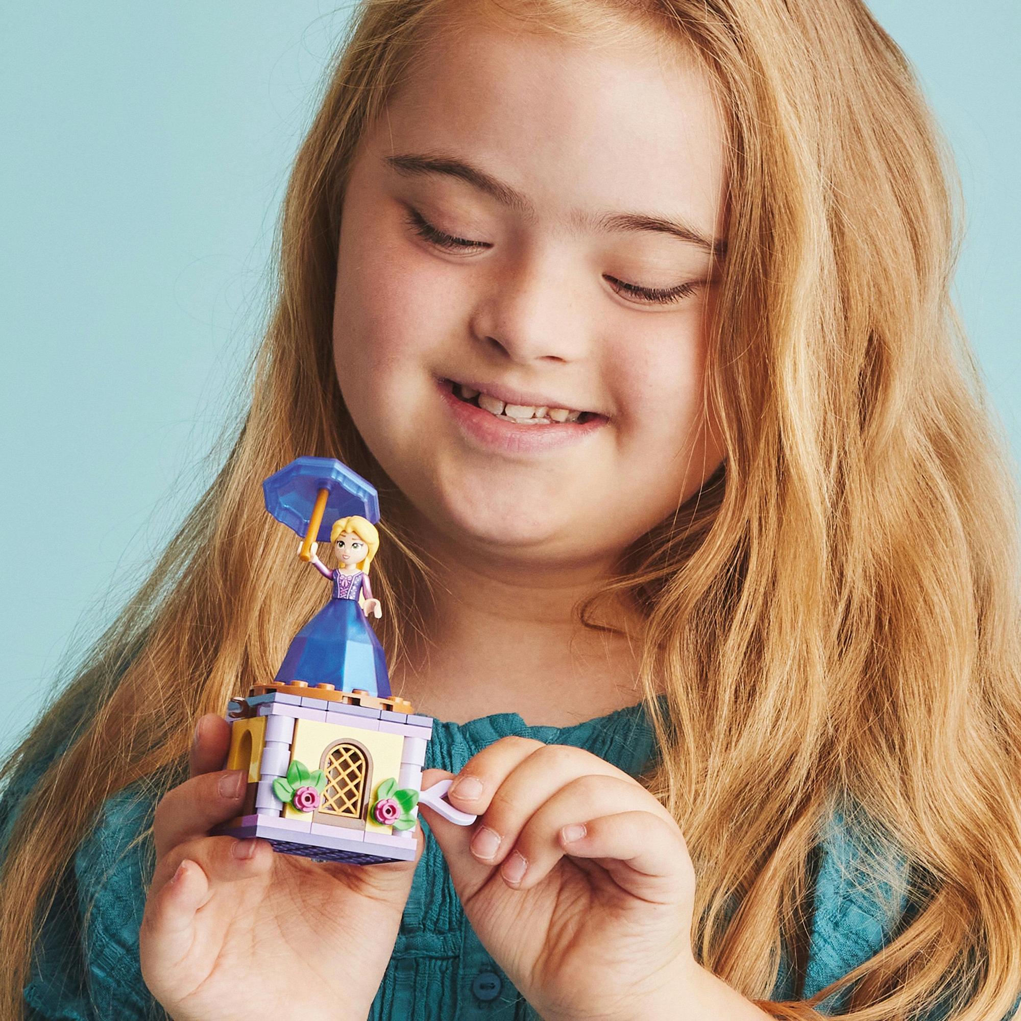 LEGO Disney Princess 43214 Hộp Xoay Công Chúa Rapunzel