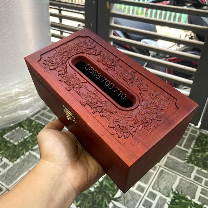 Hộp Đựng Giấy Ăn GỖ HƯƠNG Chạm Khắc Hoa Hồng Leo Có Viền
