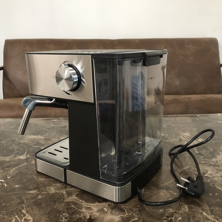 Máy pha cà phê Espresso BioloMix CM6863, công suất 850W, áp suất bơm 20 bar, màn hình điều khiển cảm ứng- Hàng chính hãng