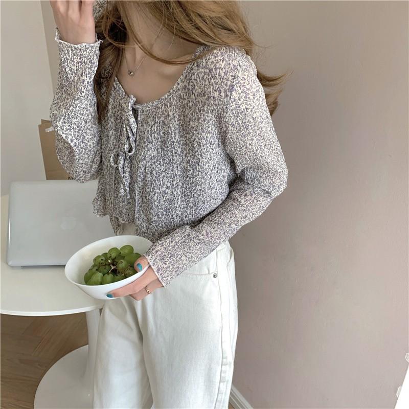 Set Áo Tay Dài Kèm Áo Croptop Hai Dây Hoa Nhí (ảnh thật)