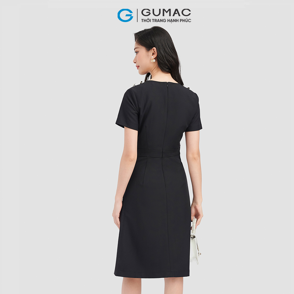 Đầm form A GUMAC LD0916 vai phối nút phong cách