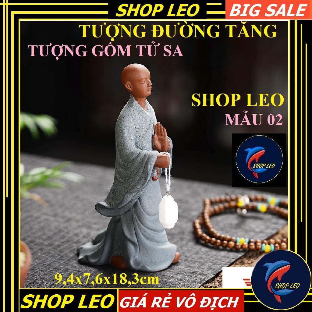 Tượng Gốm Đường Tăng (Mẫu 02) - Đường Tam Tạ cầm đèn - gốm tử sa