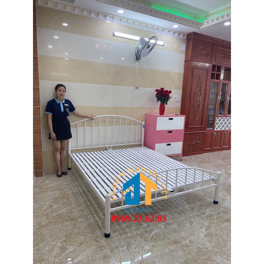 Giường sắt vòng cung Đại Thành nhiều kích cỡ từ 1m đến 1m8