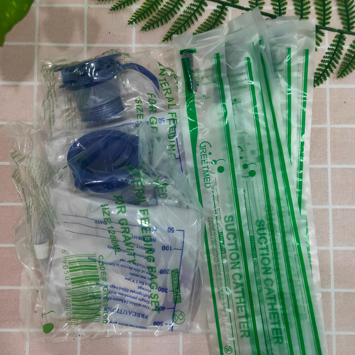 Dụng Cụ Thải Độc ; Túi Truyền Enema Kèm Dây Truyền Enema