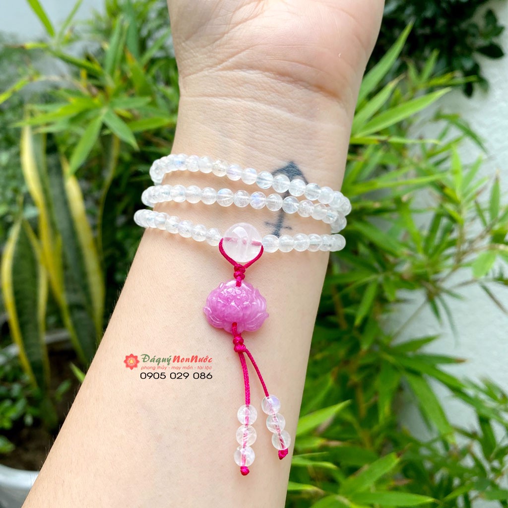 Chuỗi vòng tay Nữ đá mặt trăng Moonstone 4.5ly mix hoa sen đá Ruby