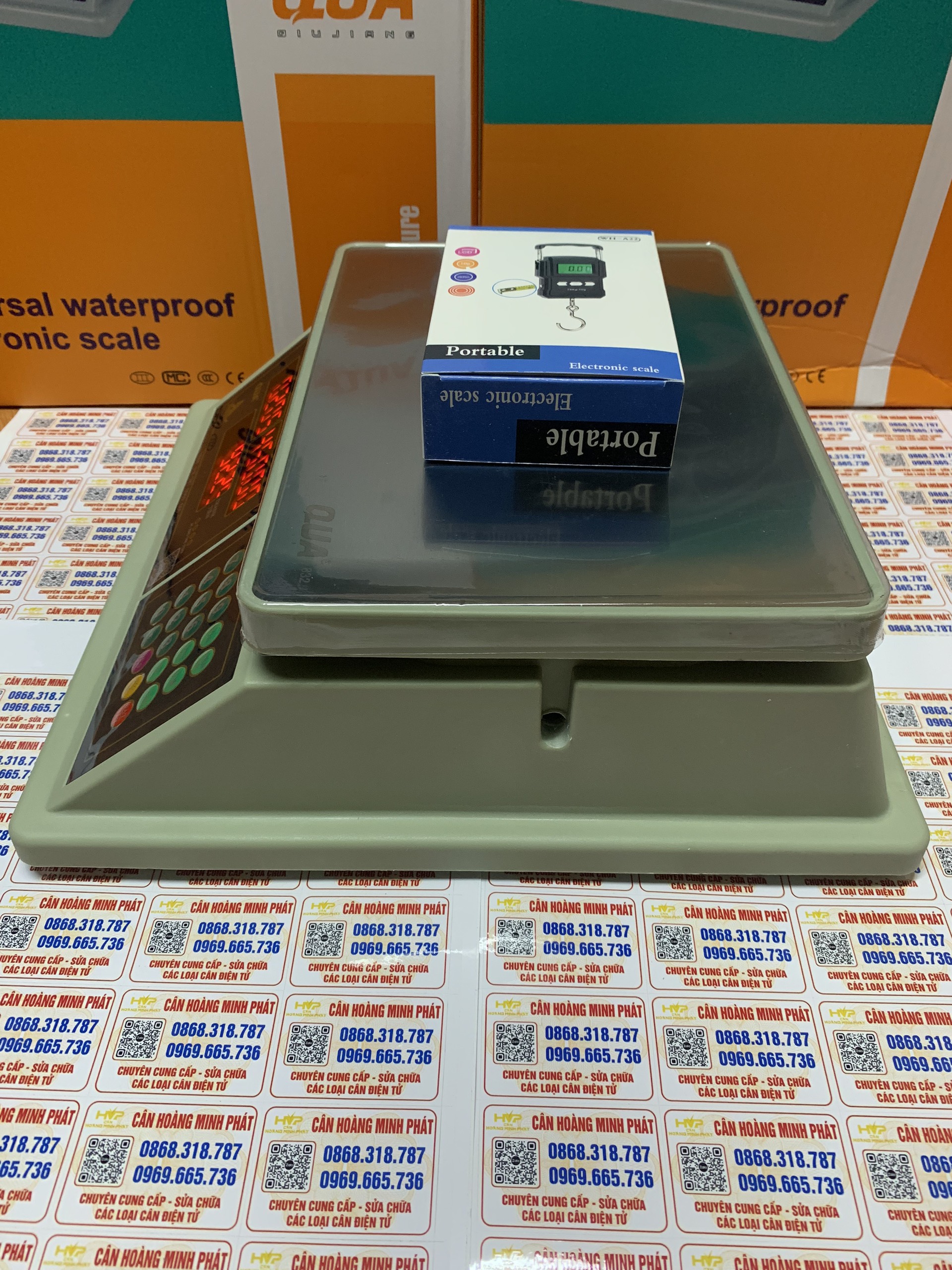 Cân điện tử QUA832 chống nước 30kg 40kg HOÀNG MINH PHÁT