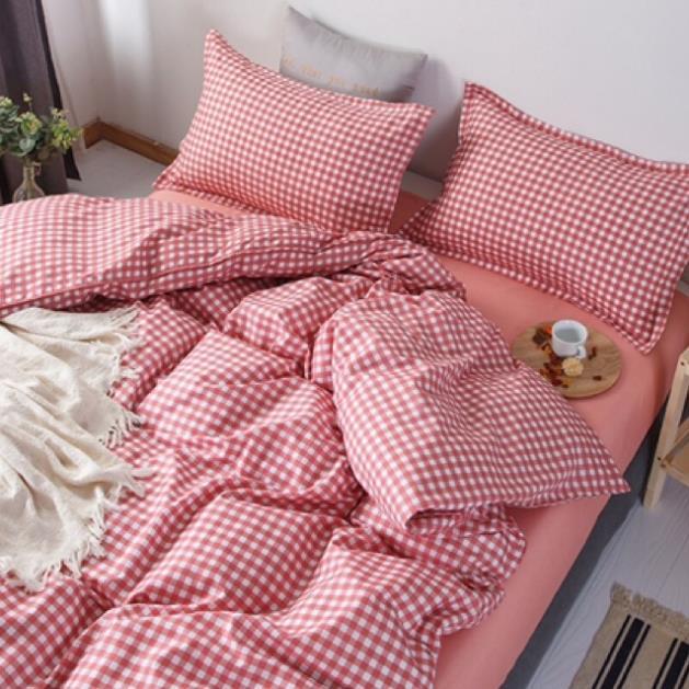 Bộ chăn ga poly cotton - mẫu kẻ ô vuông đỏ