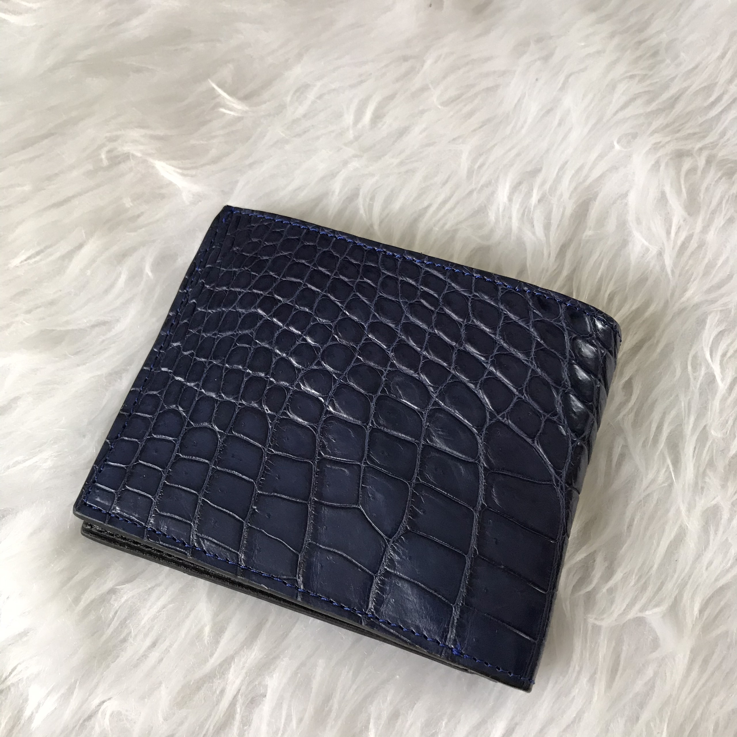 VÍ DA CÁ SẤU XANH NAVY--VÂN BỤNG CÁ SẤU