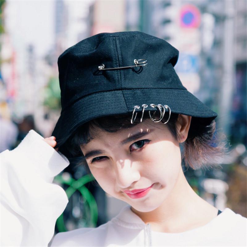 M ũ buc ket - nó n t ai b èo thờ i th ư ợng