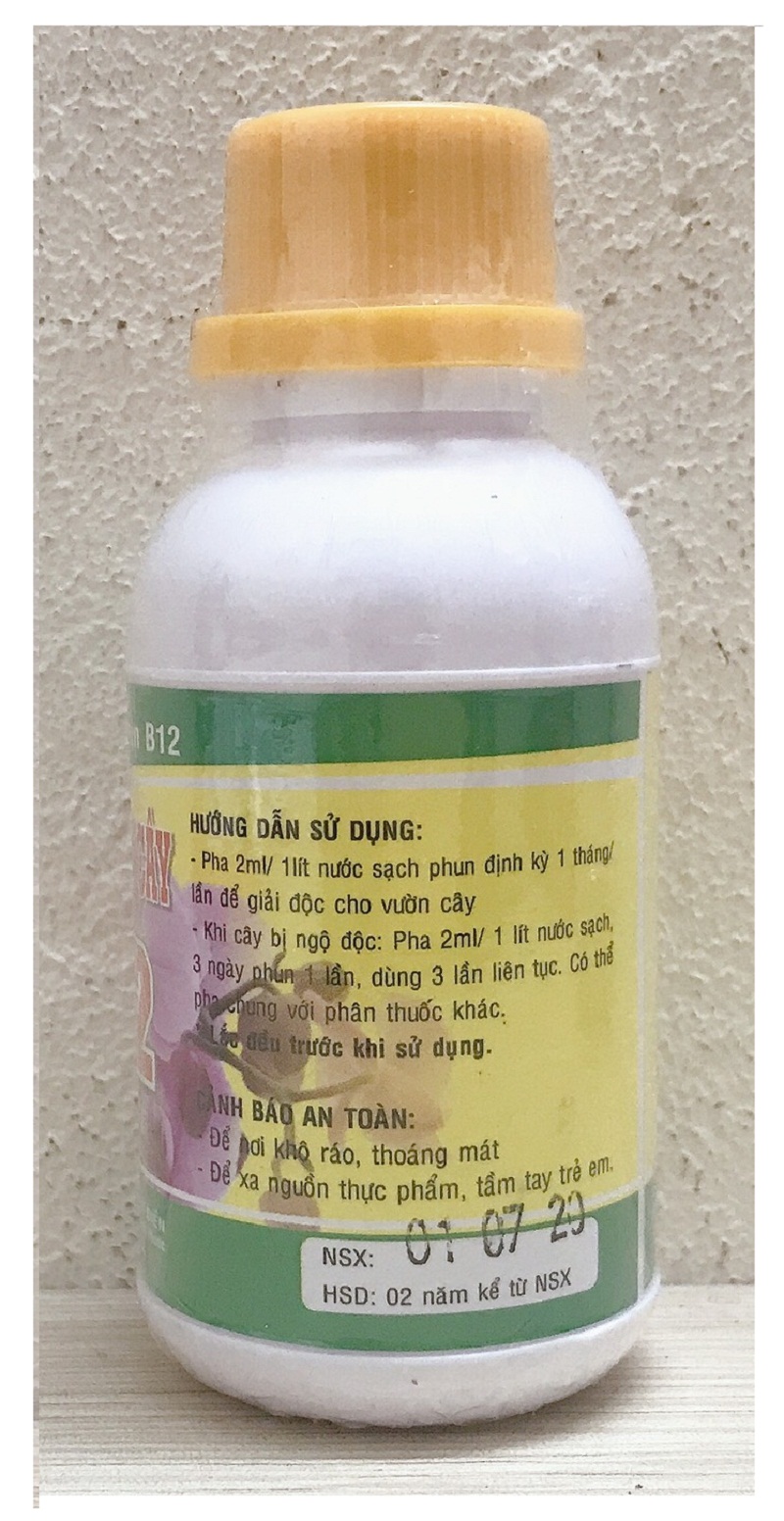 Chế Phẩm Vitamin B12 Giải Độc Cho Cây B12, Thể Tích: 100ml