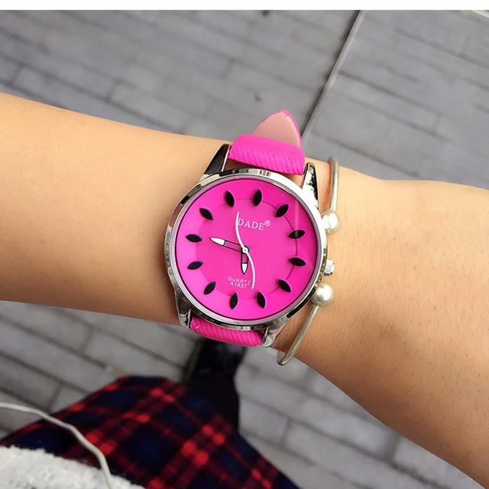 Đồng hồ nữ DADE dây da nổi NH1150