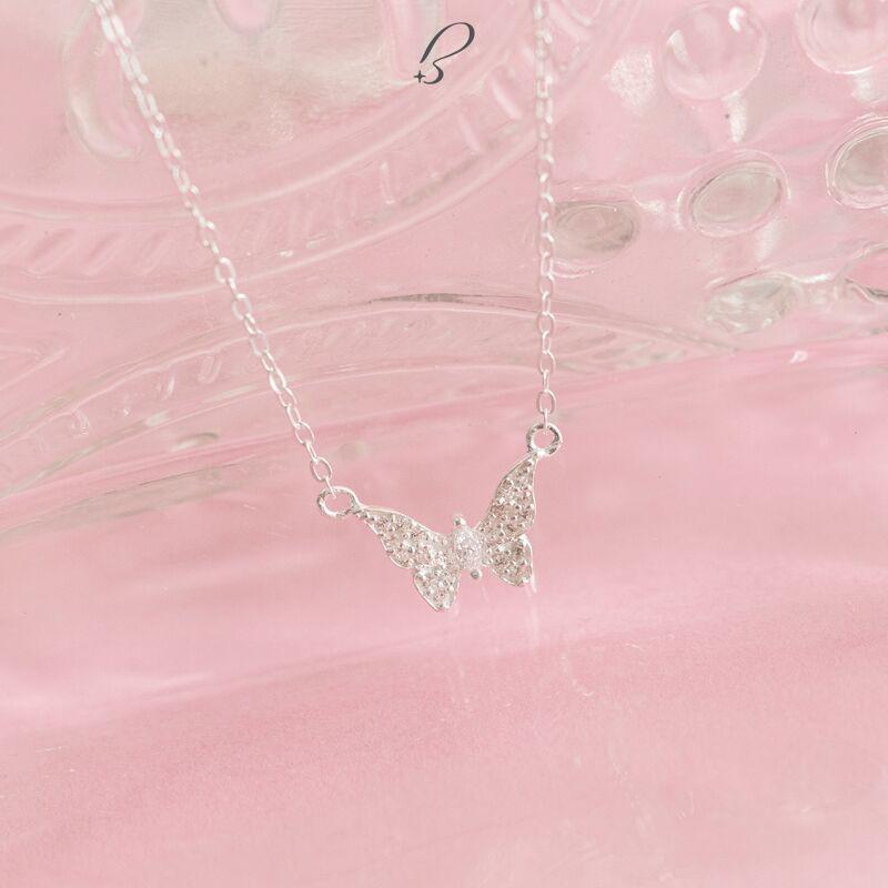 Vồng cổ Bling It bướm bạc BIVC226