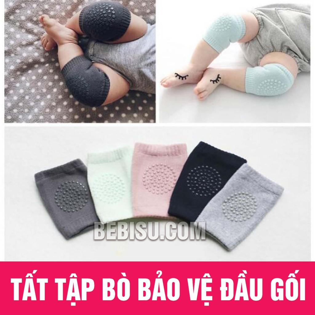 Tất bảo vệ đầu gối cho bé khi tập bò