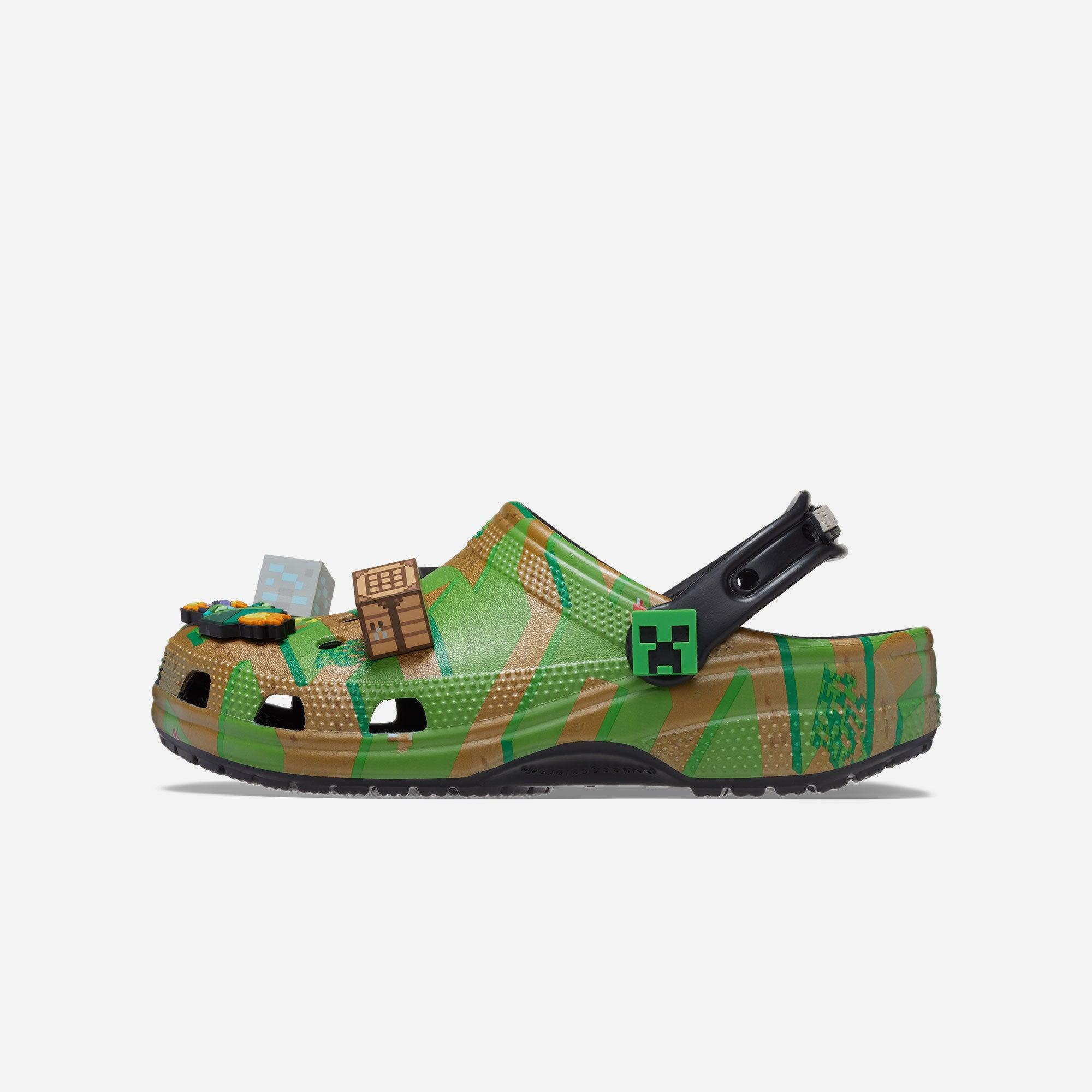 Giày lười unisex Crocs Classic Elevated Minecraft - 208472-90H