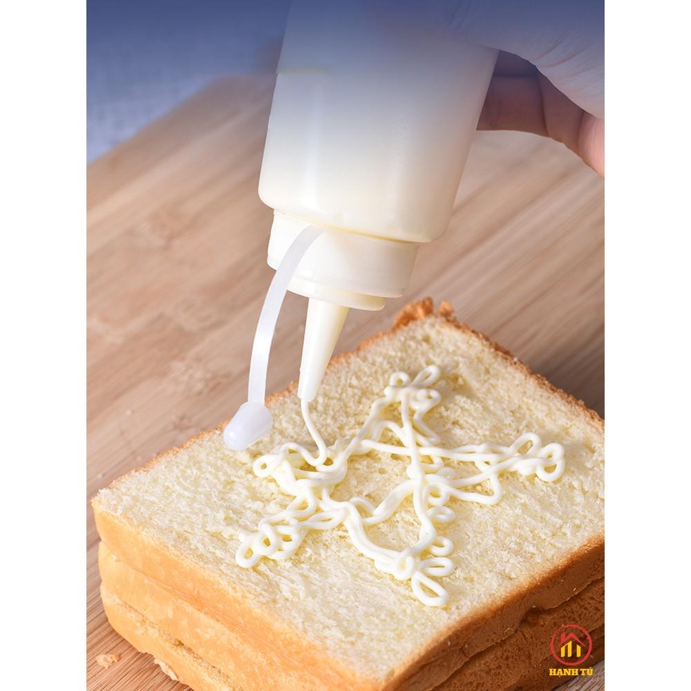 Bình Xịt Tương, Sốt