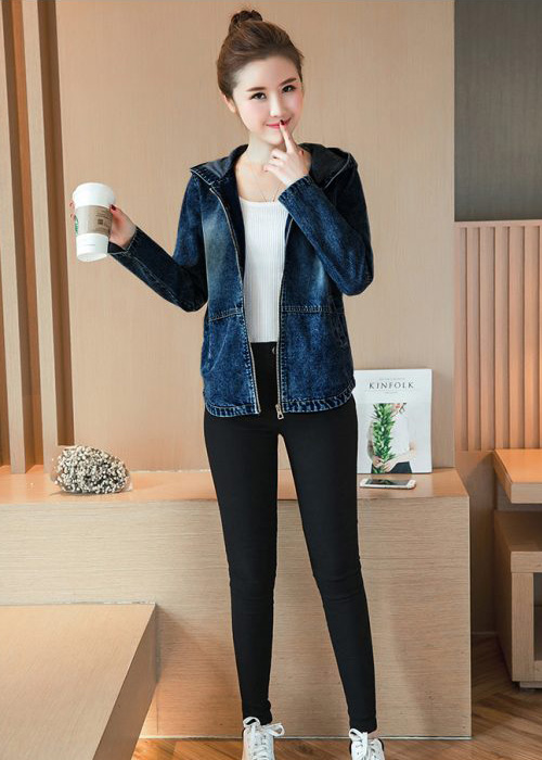 ÁO KHOÁC JEAN PHỐI DÂY KÉO LƯNG IN HỌA TIẾT AK634