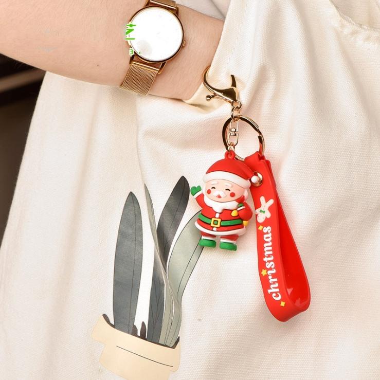 Mô hình Ông già Noel và heo hồng mặc đồ Giáng Sinh cho các bạn trang trí móc khóa, làm Jibbitz, DIY