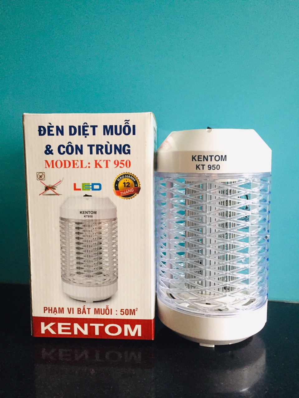 Đèn diệt muỗi và côn trùng Kentom KT 950- Hàng chính hãng