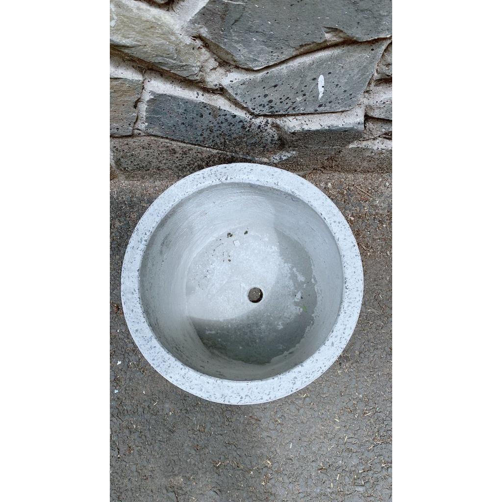Chậu Xi Măng 25x25cm chỉ giao hcm