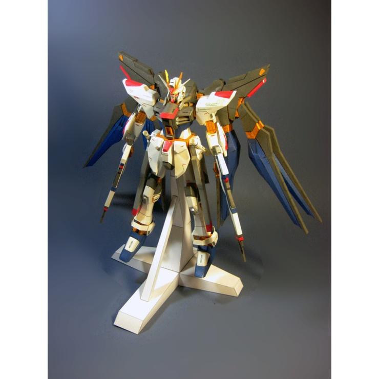 Mô hình giấy 3D Gundam ZGMF-X20A Strike Freedom