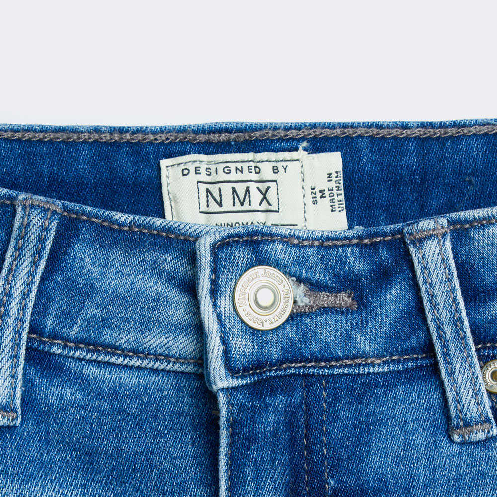 Ninomaxx Quần short Jean Nữ chất cotton pha spandex 2202016