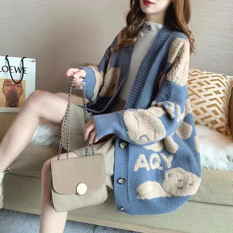 Áo khoác len cardigan họa tiết gấu nhot phong cách Hàn